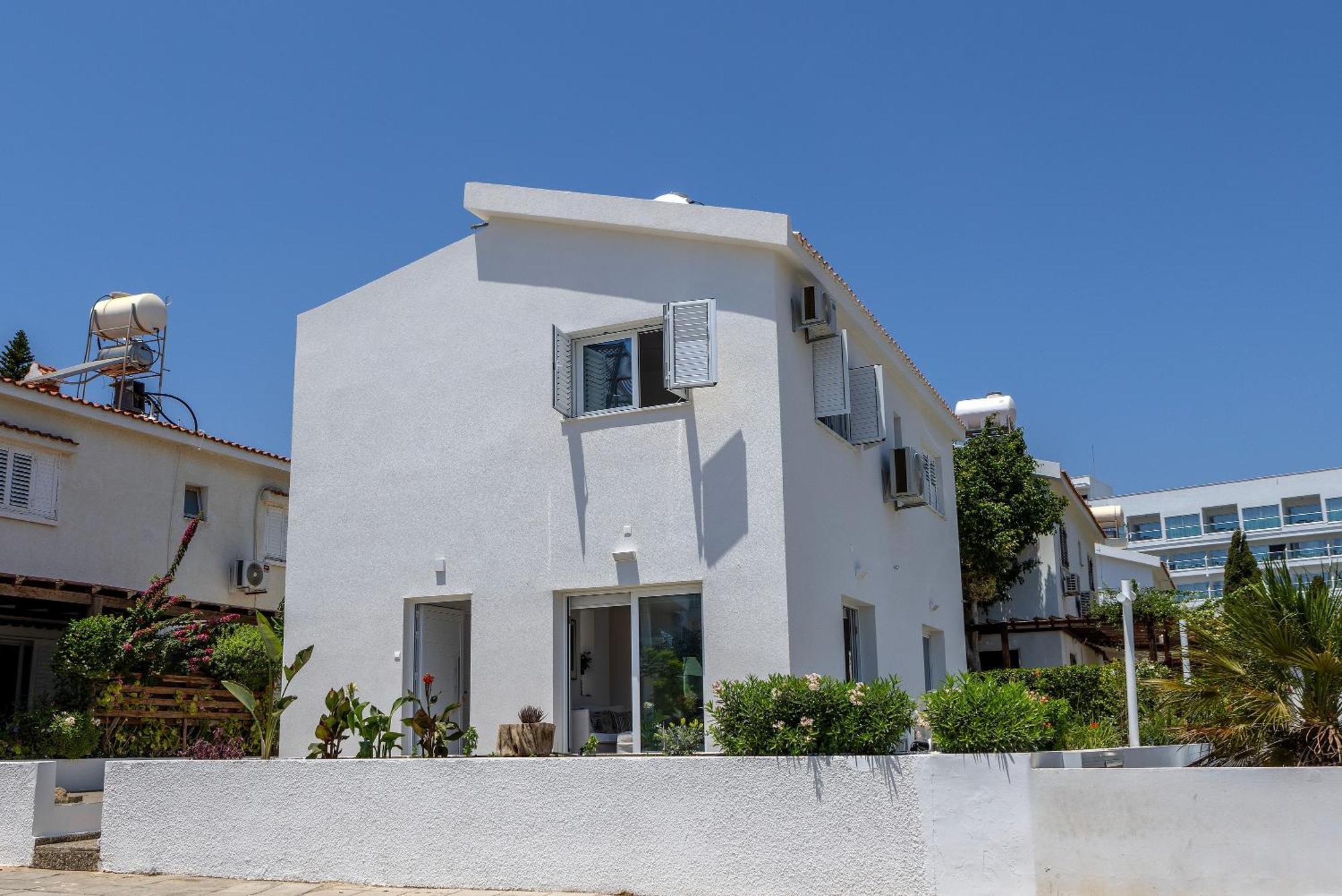 Protaras Nisia Seaside Villa Exteriör bild