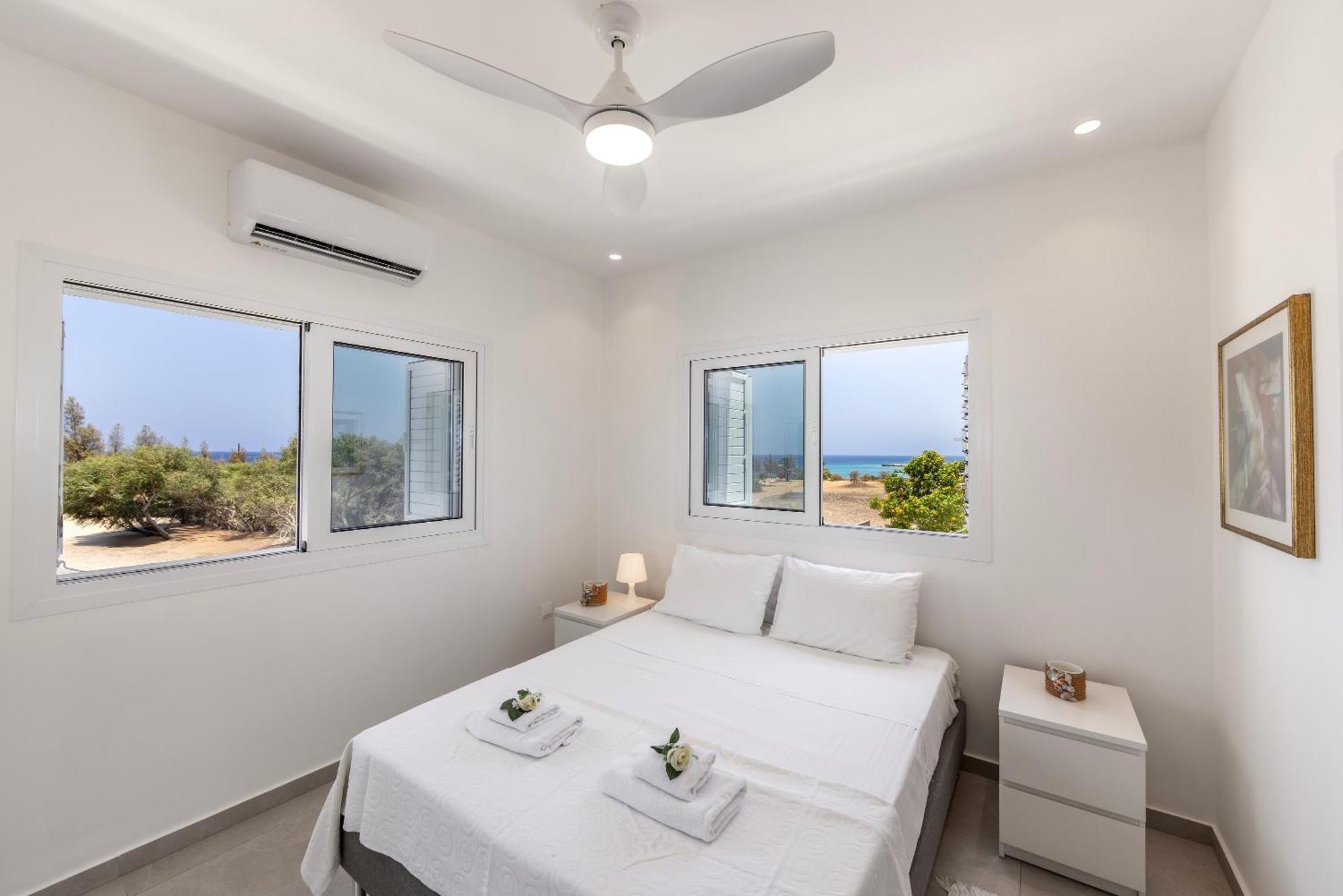 Protaras Nisia Seaside Villa Exteriör bild
